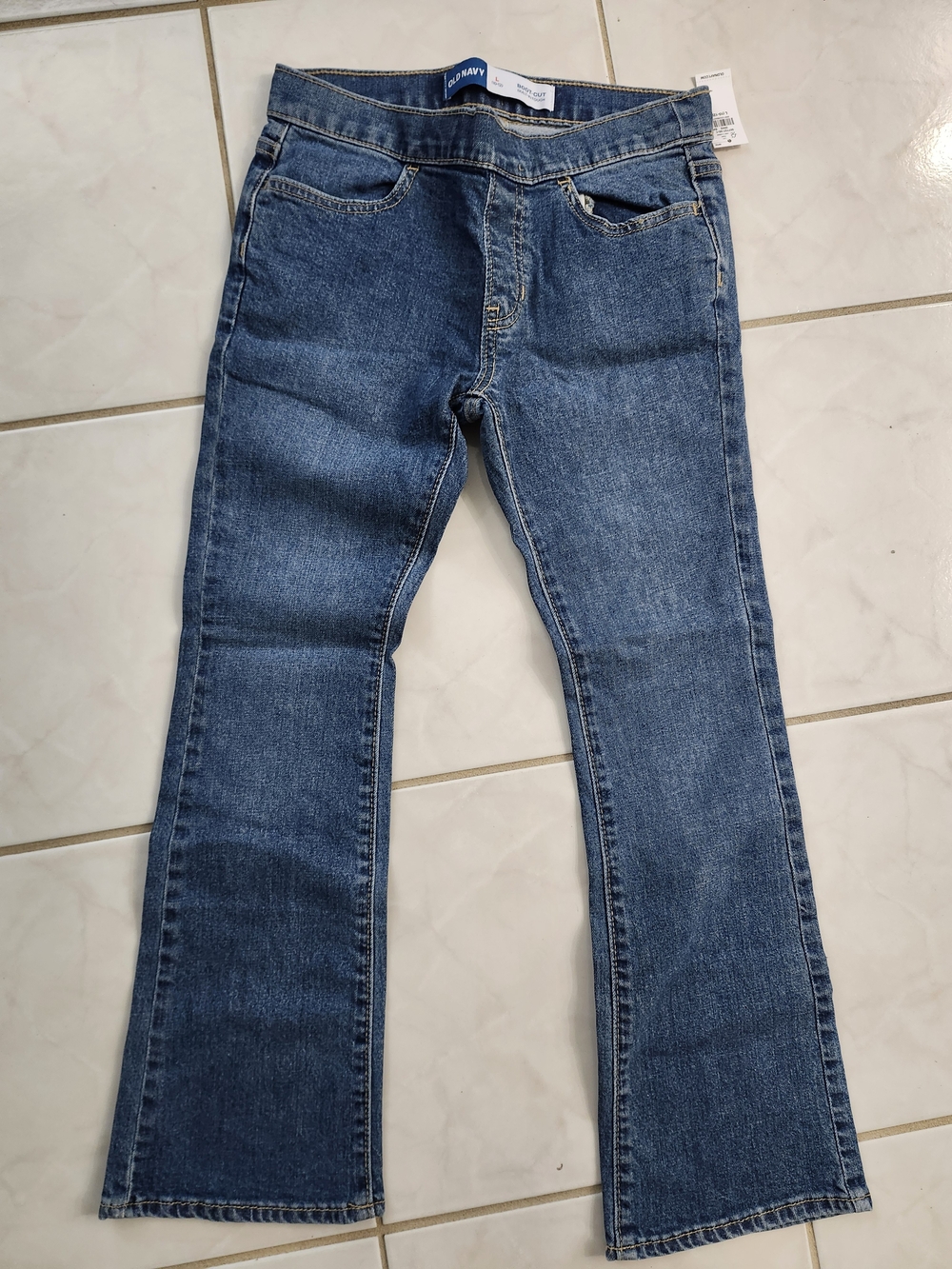 Old Navy Pull On Boot-Cut Girls' Jeans. Large
